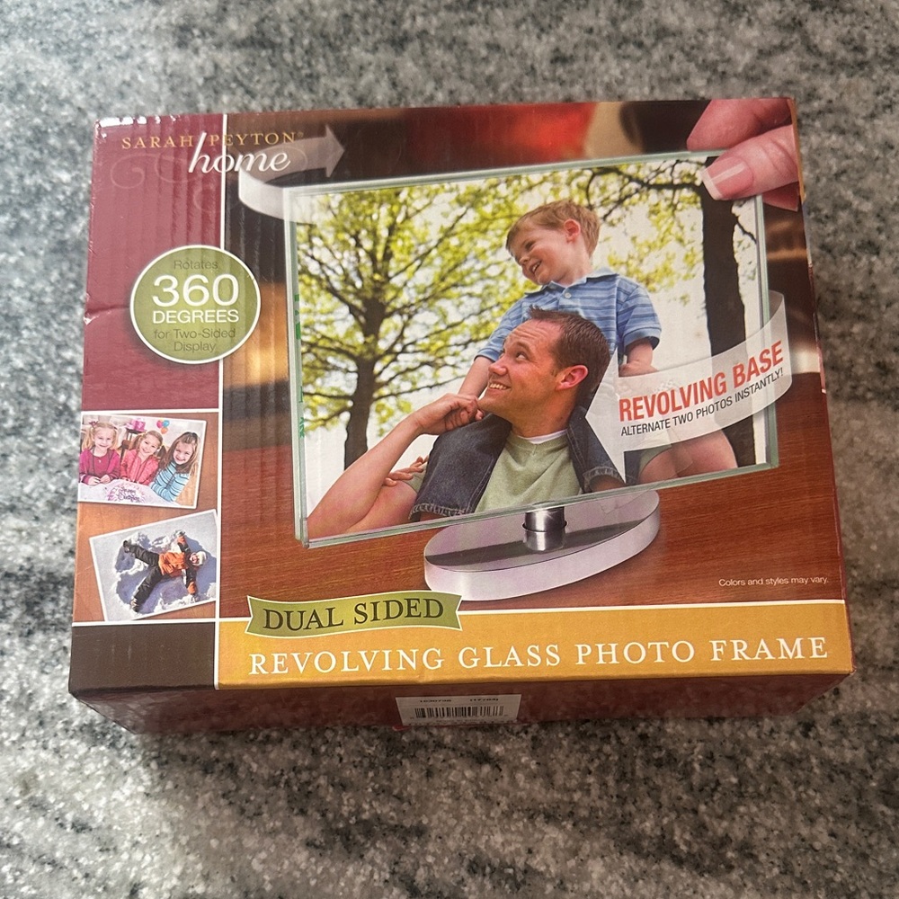 Dual-Sided Revolving Glass Photo Frame - Silver